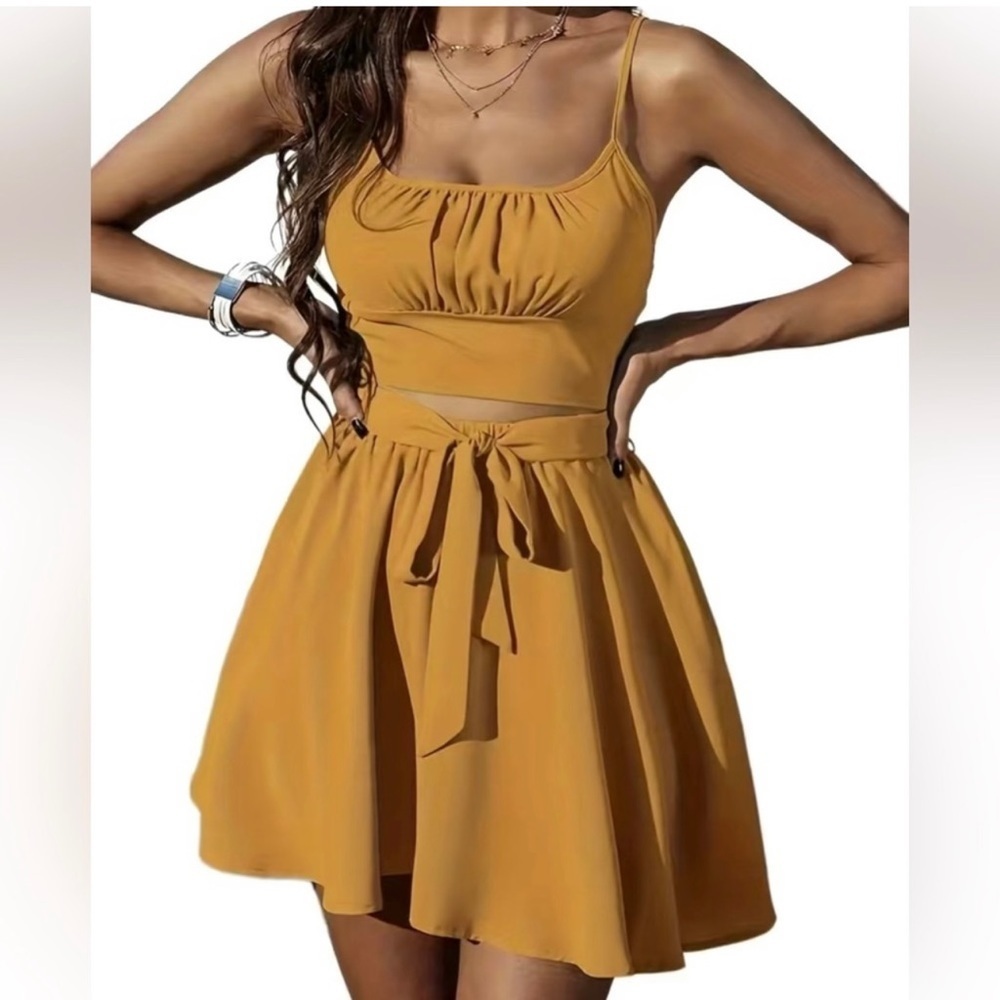 NWOT. 2-Piece Set. Crop Cami Top & Tie Front Skater Skirt. Size 12. - Picture 4 of 8